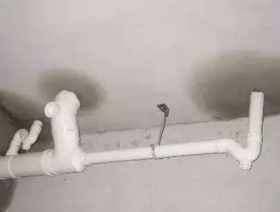 港南卫生间测漏水的几种情景